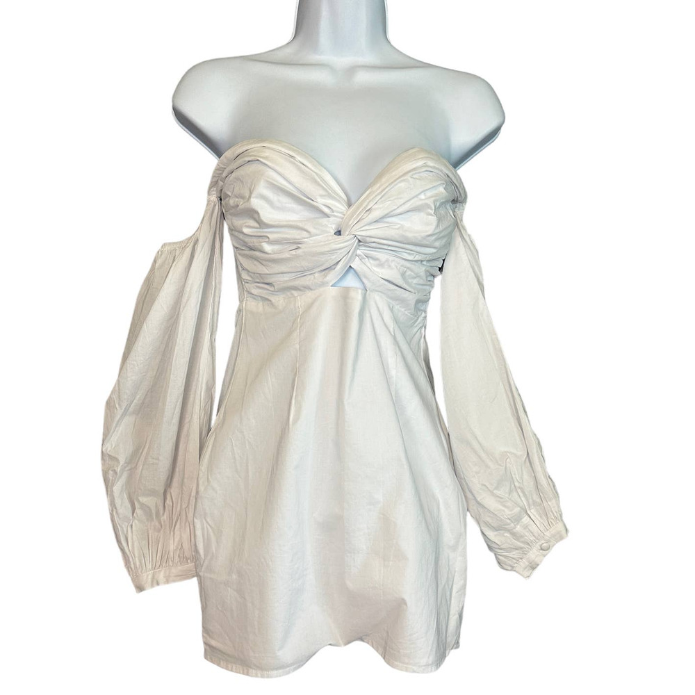 Revolve Superdown White Off Shoulder Milkmaid Dre… - image 4